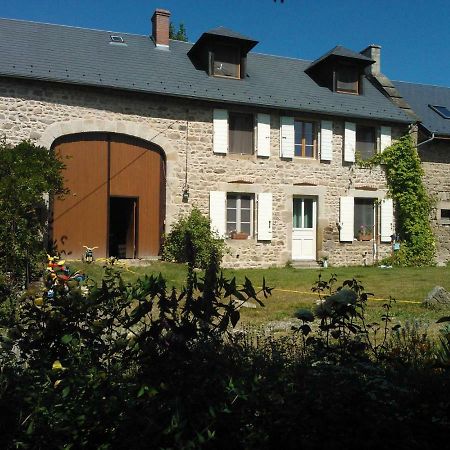 Mouly, Een Hemeltje Op Aarde Saint-Gervais-d'Auvergne Exterior photo